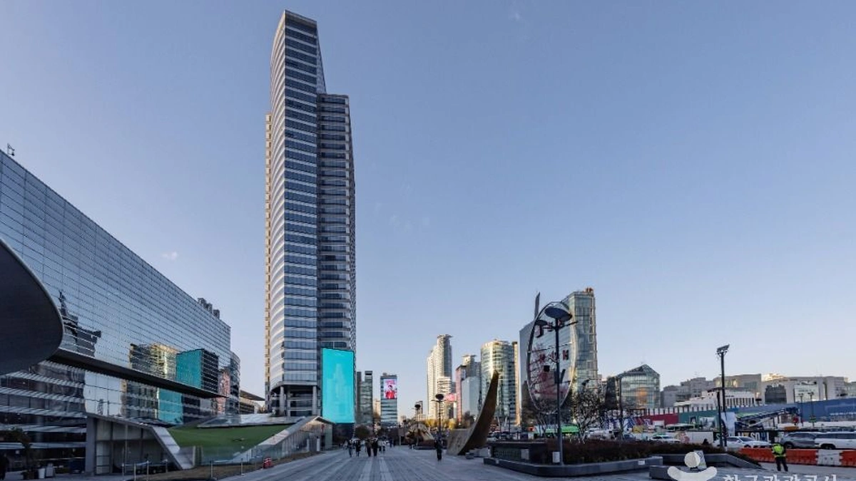코엑스동측광장