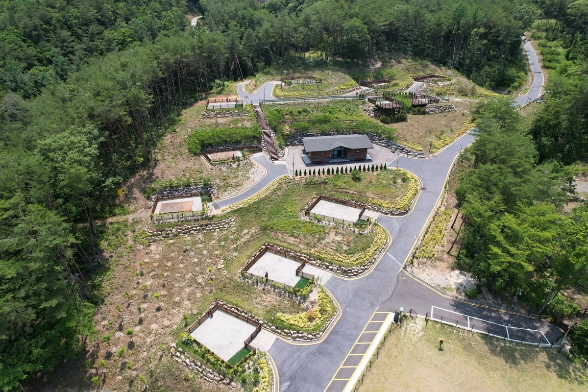 경북 김천 숲속야영장 전경