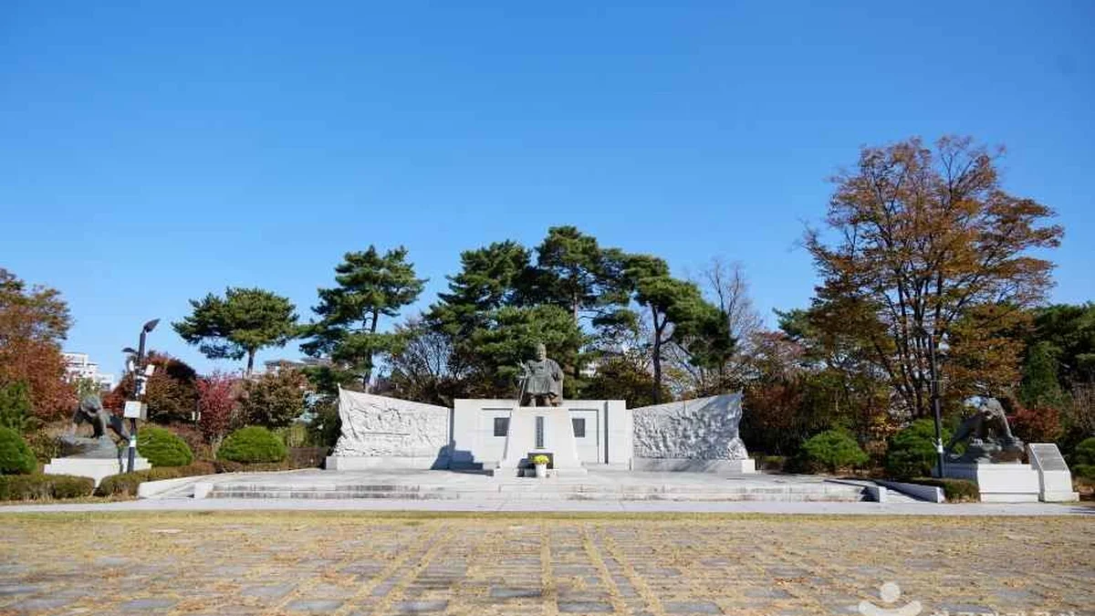 백범광장(백범 김구선생 동상)