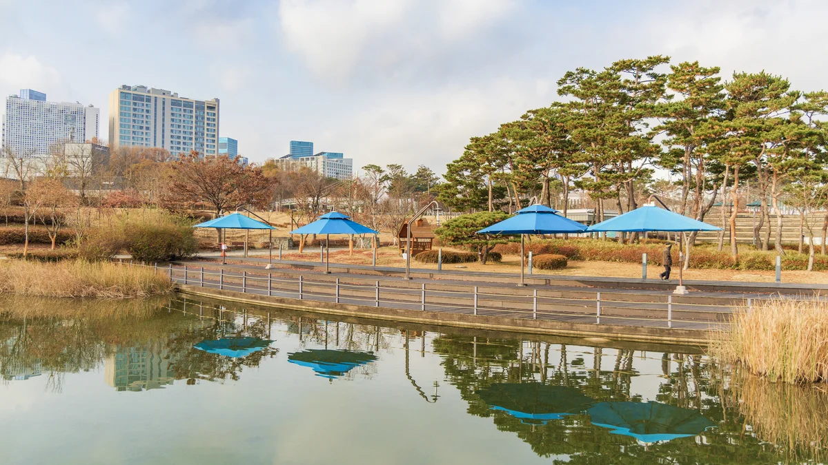 전월산 국민여가캠핑장
