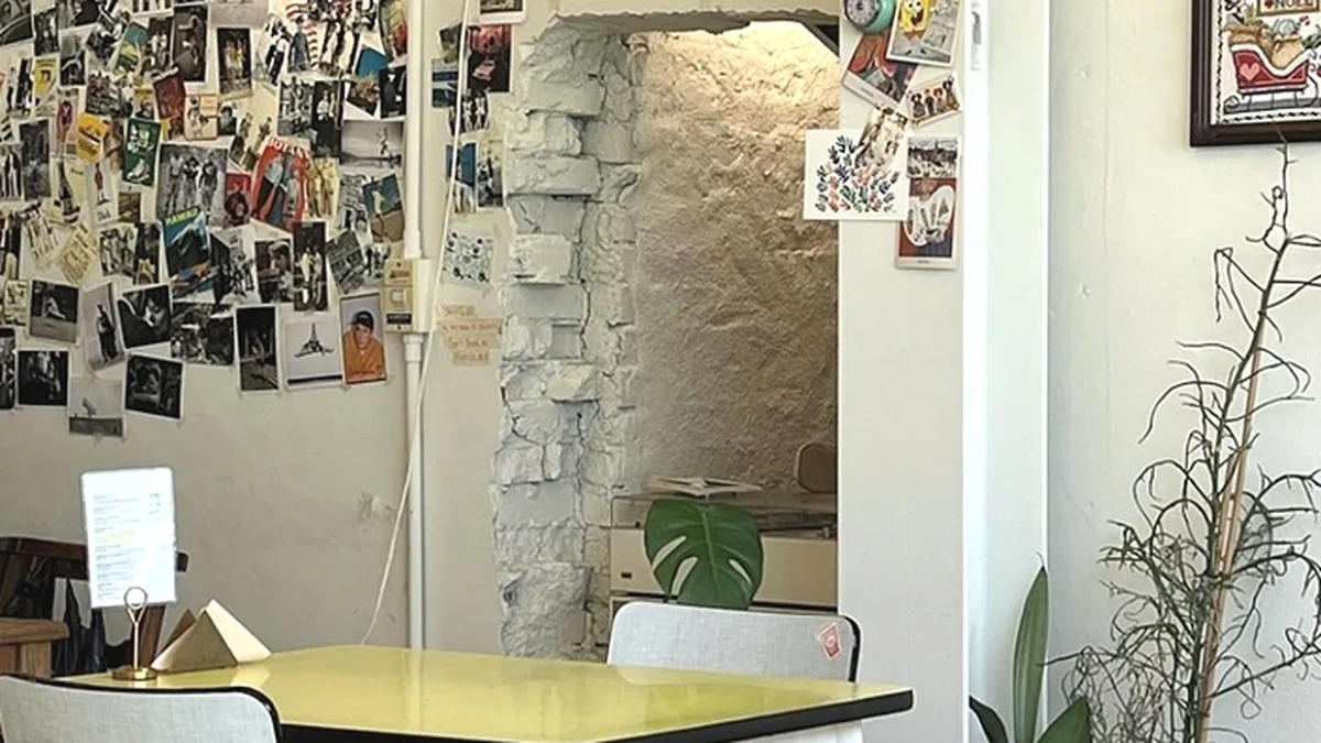 목금