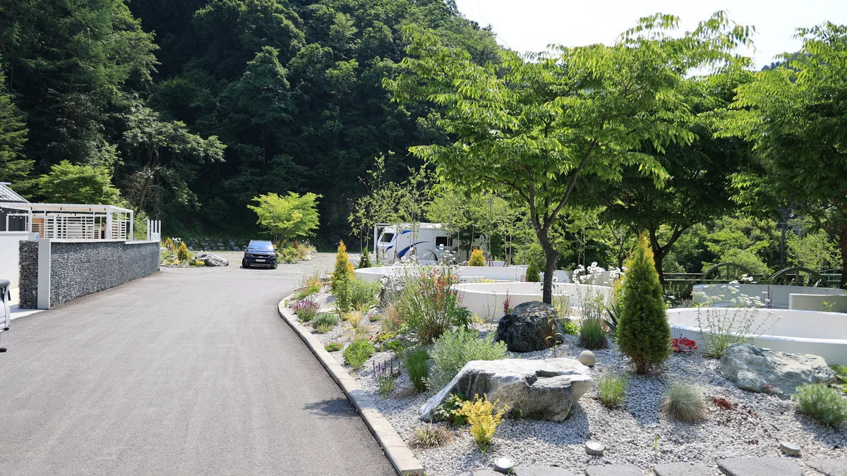 (주)소풍앤리조트