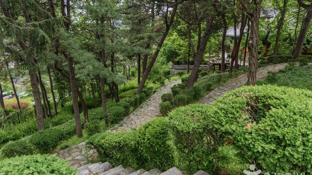 사육신공원