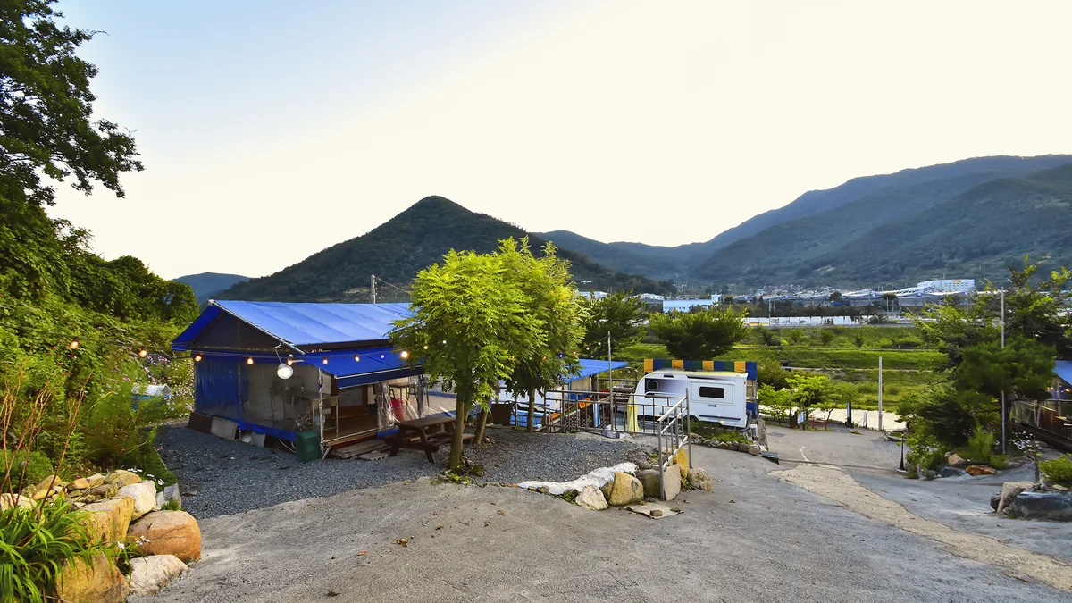 청도텍사스 캠핑장