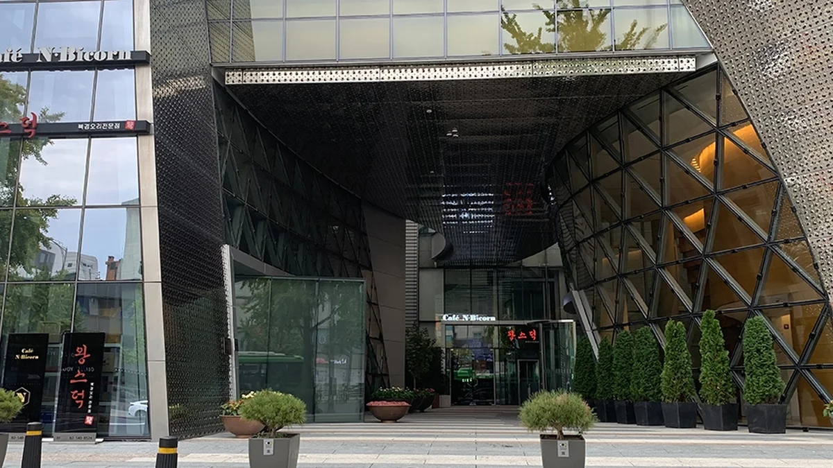 “도산대로 따라 걷다 보면 이런 곳이?”… 서울 강남 숨은 미식 명소