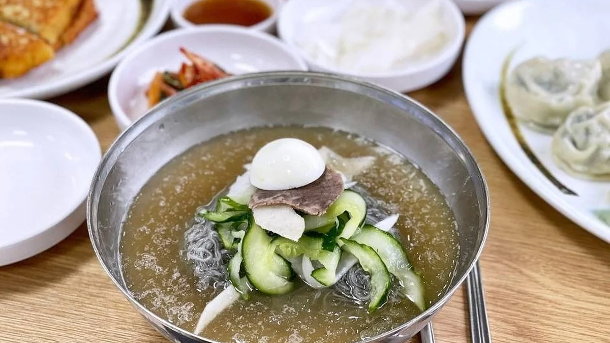 “진짜 시원한 함흥냉면, 여름에 이게 최고!”… 40년 전통의 맛이 숨쉬는 서울 여행지