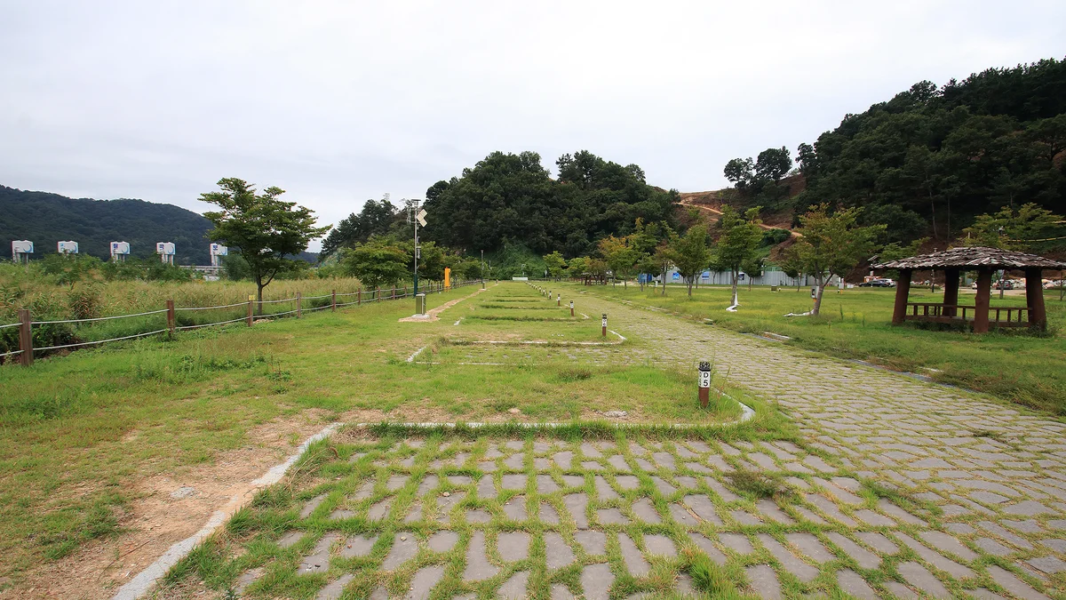 칠곡보 오토캠핑장