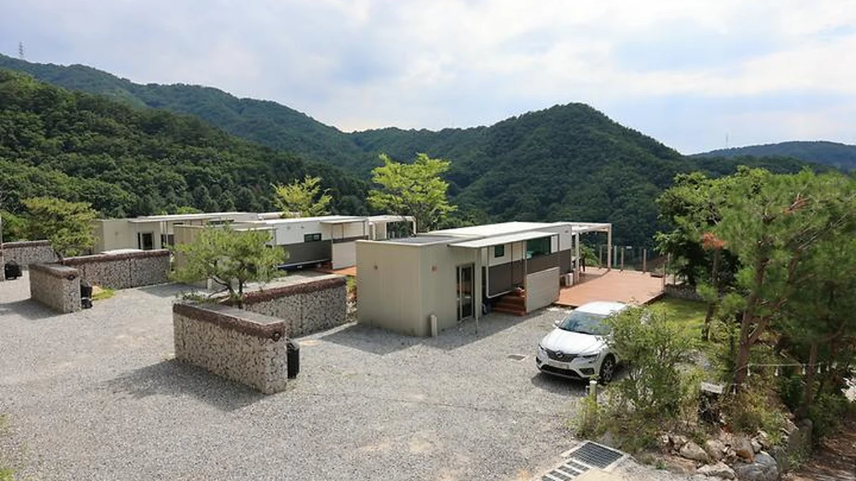 포천 몽롱한노을 카라반 캠핑장