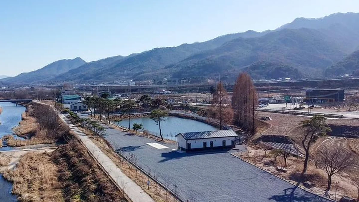 “10,000㎡ 규모의 자연이 이렇게 멋지다니”… 아침 햇살과 캠핑 즐기는 명소