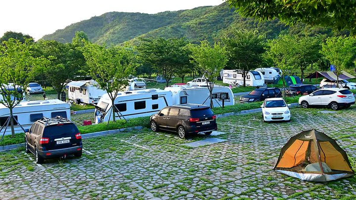 황매산 별쿵 캠핑장