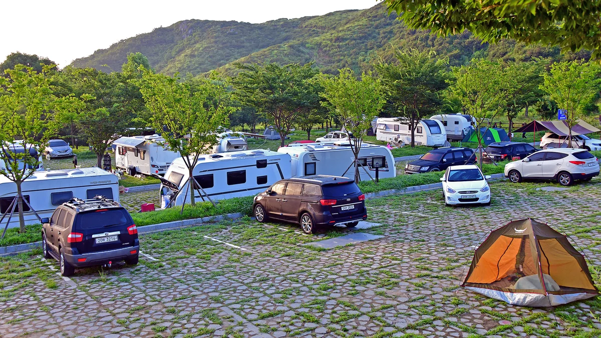 황매산 별쿵 캠핑장